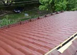 Який кут даху для металочерепиці можна вважати оптимальним, правила монтажу